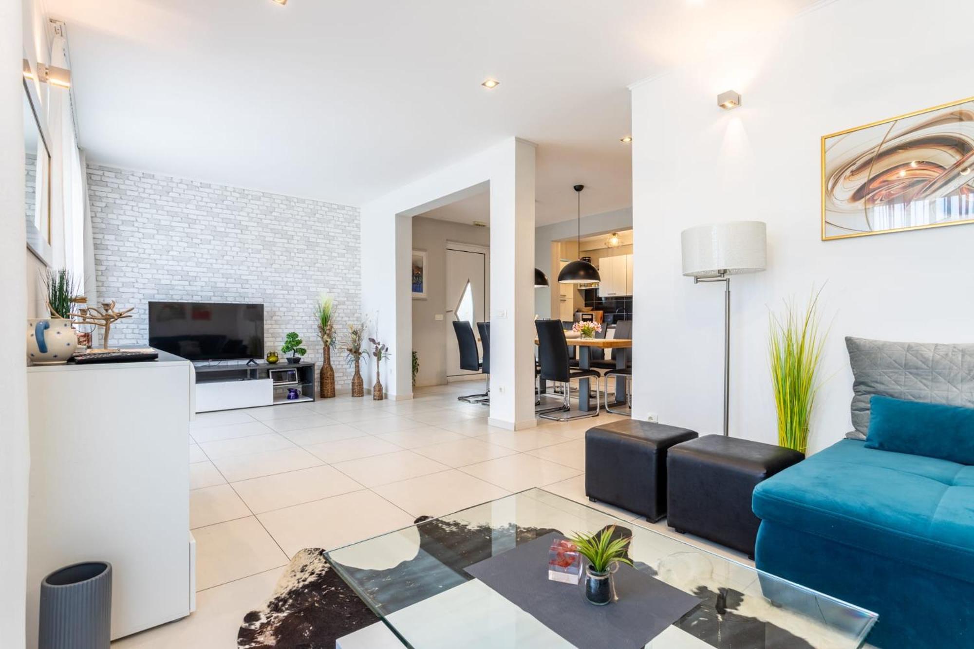 Magnificent Villa With Pool, Hot Tub, Sea View, Sauna Mimice Buitenkant foto