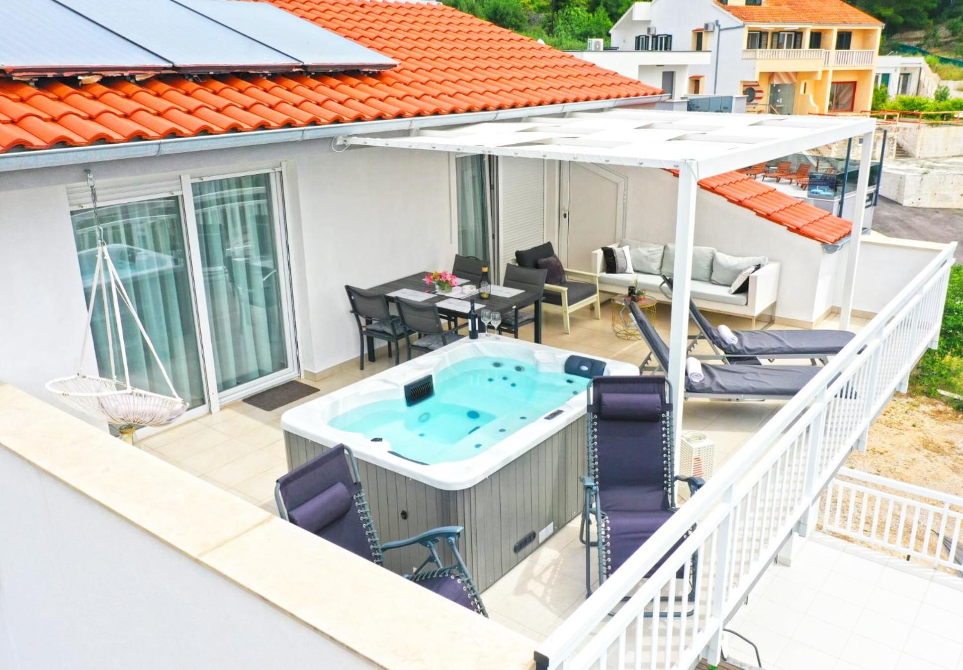 Magnificent Villa With Pool, Hot Tub, Sea View, Sauna Mimice Buitenkant foto